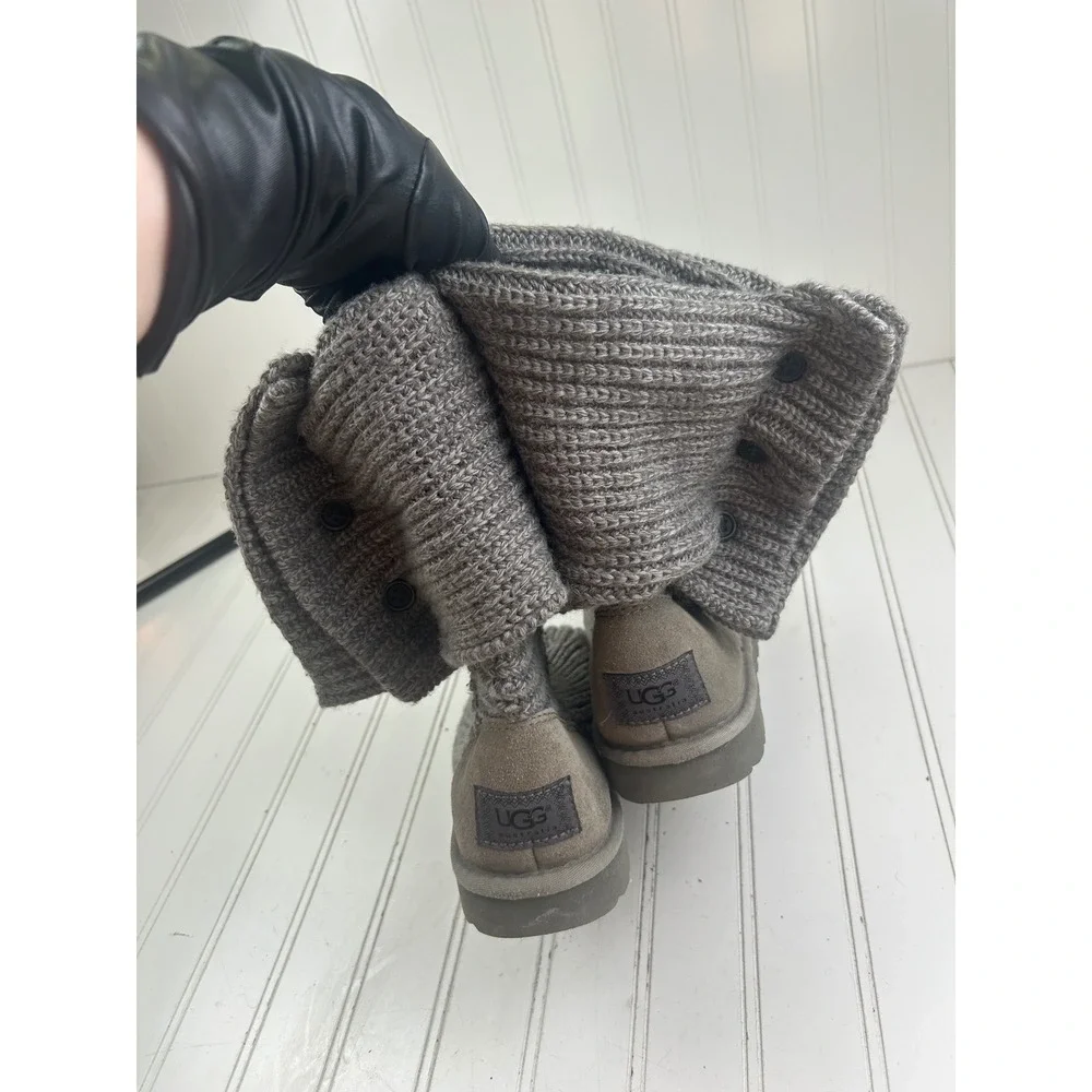 UGG Classic Cardy Gray Knit Button Tall Boots Women's Size 7